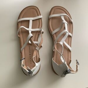 Lucky Brand Woman’s White Sandals like new!